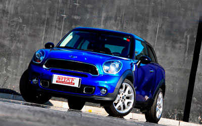 测试MINI PACEMAN 1.6T 困惑的新物种 