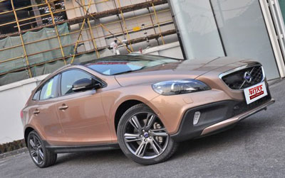 全时四驱 实拍沃尔沃V40 Cross Country_图片新闻