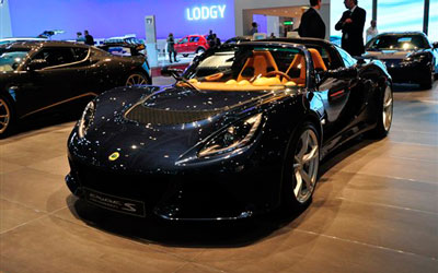 路特斯Exige S敞篷版车型亮相日内瓦车展_图片新闻