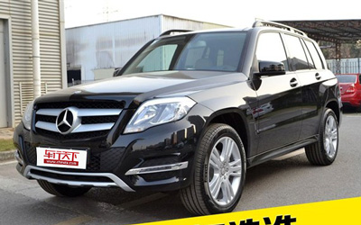 豪华中级SUV入门选谁 GLK260对比Q5进取型