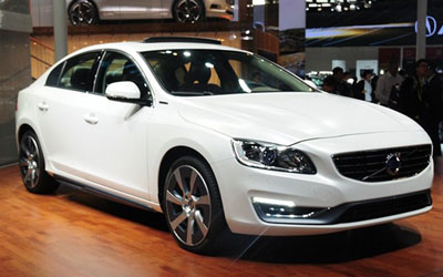 2015年国产上市 S60L插电式混动车型_图片新闻