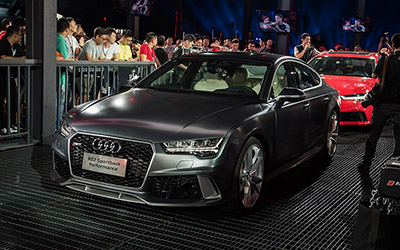 奥迪RS 7与R8高性能版上市 售189.8/253.8万