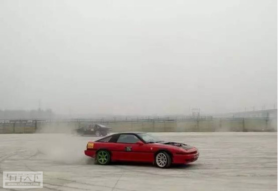 雷霆赛车.jpg