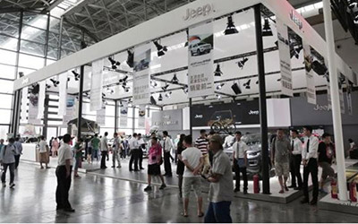 Jeep专业SUV 亮剑南宁车展