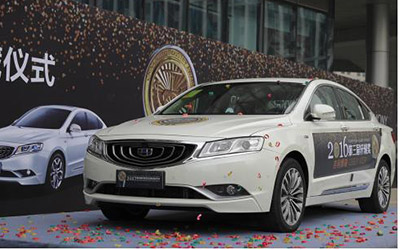 一款中国车 与战狼2同步上映 与战狼2一样燃到爆