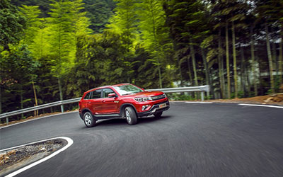 单身狗必备SUV 长安CS75解锁脱单新技能_图片新闻
