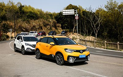 跃动青春原动力 东风风神AX4 1.4T+6DCT为青春加速_图片新闻