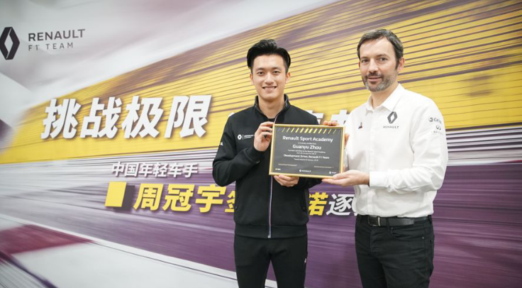 周冠宇加入雷诺运动学院并担任F1发展车手