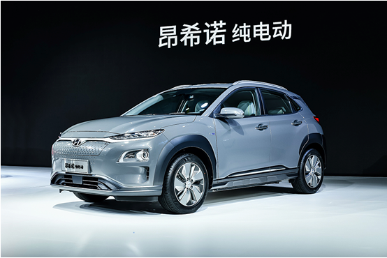 新款索纳塔完美演绎现代汽车全新设计语言_图片新闻