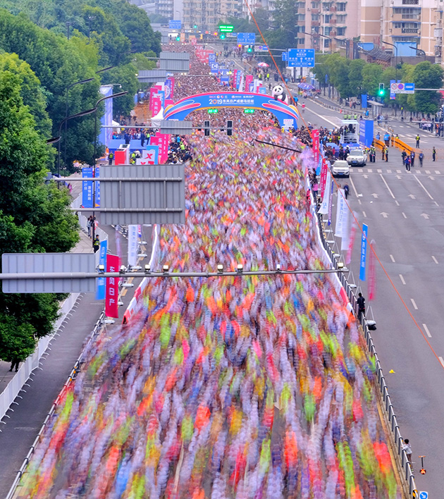 5dbb9a74b194b876409671.jpg