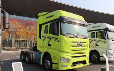L2级智能车J7上线 至高实力点燃2020年！