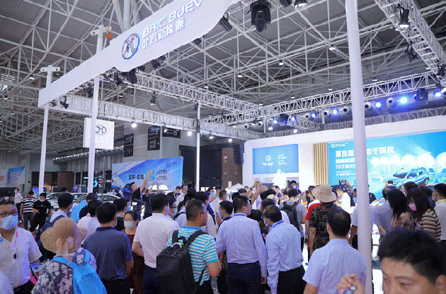 新能源汽车下乡火热开启 北汽新能源EC3闪耀启动现场