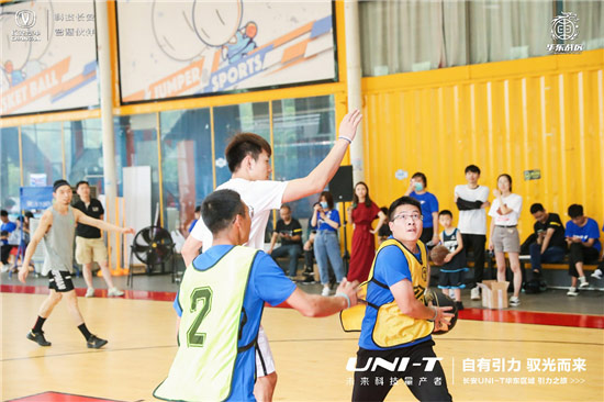 2020年长安汽车新序列产品UNI-T华东区域引力之旅
