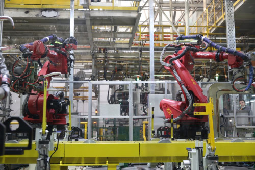 华晨雷诺金杯汽车有限公司引进先进生产设备