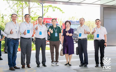 破局新十年，开启新征程 一汽解放领导应邀参加2020运联峰会_图片新闻