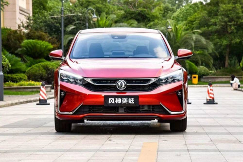 江淮3.0时代两款溜背式轿车 嘉悦A5和风神奕炫