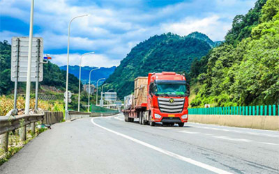 用数据说话：自动挡重卡跑山路行不行？