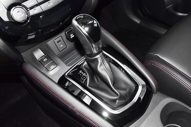 2021款逍客CVT变速器档把