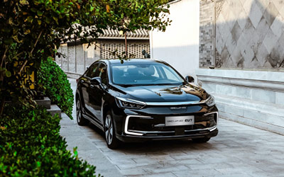 2020北京车展前瞻 概念车RADIANCE及BEIJING-X7 PHEV联袂首发   
