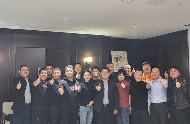 张先华与第24期价值品鉴之旅用户深度交流