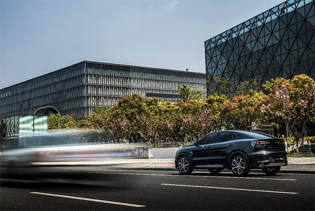 20万运动SUV 选探岳X、福特锐际还是领克05？