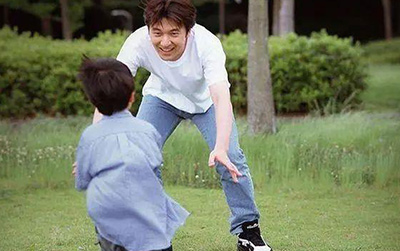 男性的“灵魂拷问”来了：究竟如何平衡事业和家庭？ 