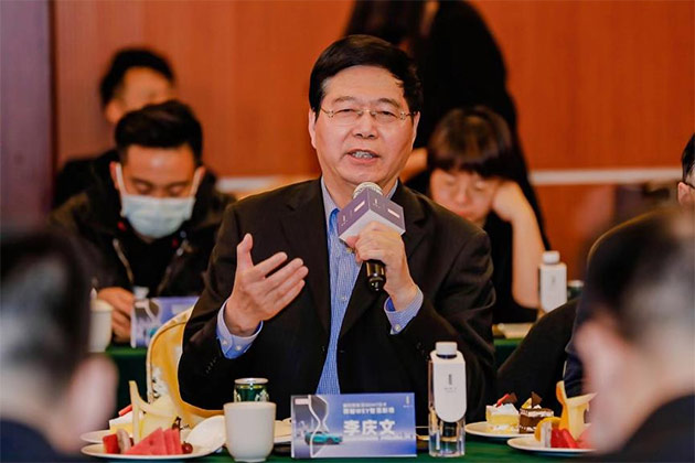 汽车评价研究院院长、中国汽车品牌集群主席李庆文 汽车评价研究院院长、中国汽车品牌集群主席李庆文