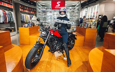 当Honda遇上咖啡店与潮牌店，这波跨界颠覆你想象_图片新闻