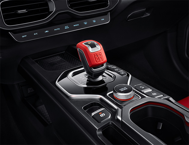 吉利ICON陪伴浪漫樱花季