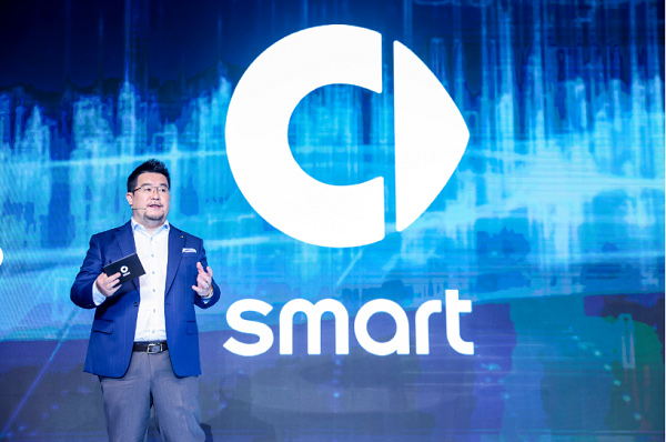 smart品牌全球合资公司中国市场营销负责人易寒先生 smart品牌全球合资公司中国市场营销负责人易寒先生