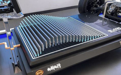 比亚迪强势引领行业发展 磷酸铁锂回归大势已定_图片新闻