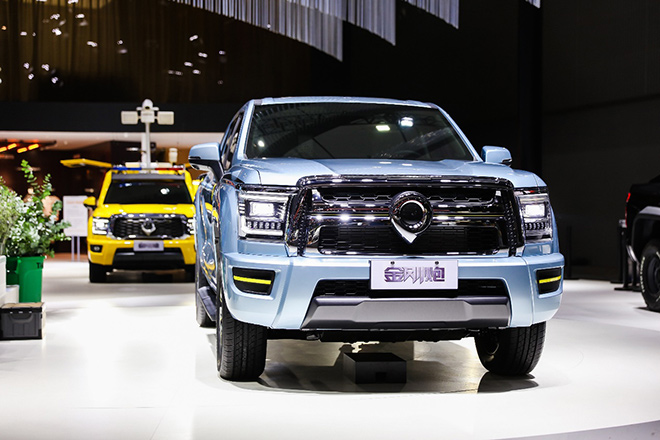 619f43cab31671015707967.jpg