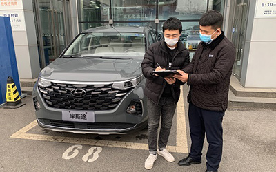 排队购车成常态 “好车”库斯途靠诚意开拓市场_图片新闻