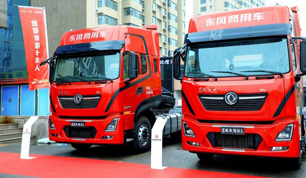 国六东风天龙KL跑冷链 卡友：龙擎动力真的香