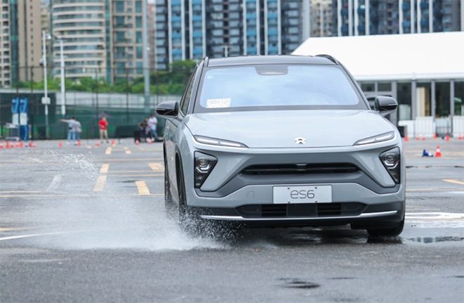 增程式电动VS纯电动车 AITO问界M5和蔚来ES6