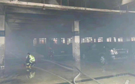 特斯拉又发生起火事件！新能源汽车行业如何才能获得向上发展？