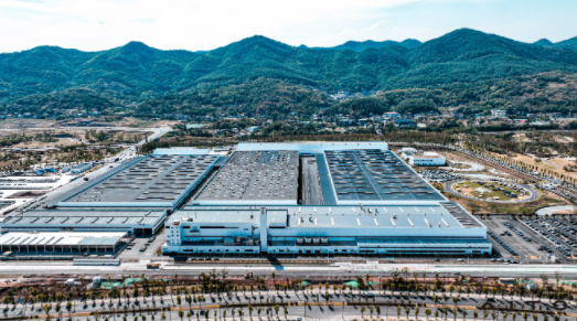 赛力斯凤凰智慧工厂