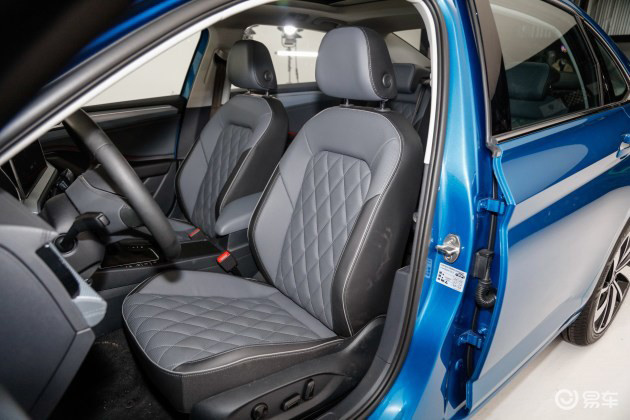 全新速腾舒适的驾驶座椅