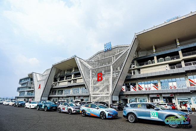 风驰电掣 耐久为王  2022中国新能源汽车耐力赛圆满收官