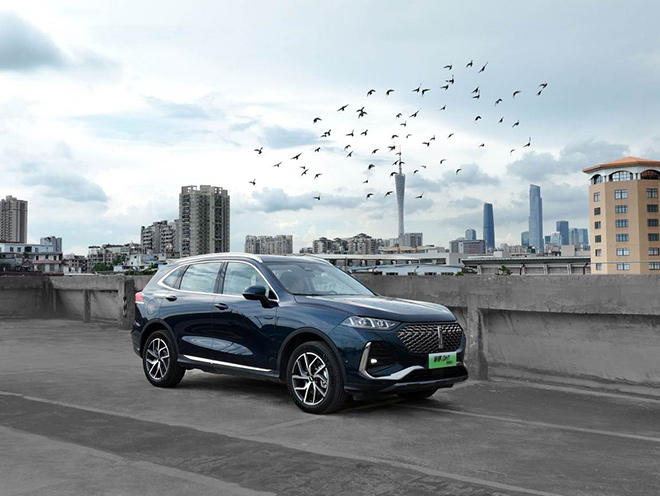 拿铁DHT-PHEV 8155智能座舱的品质感完胜唐DM-i
