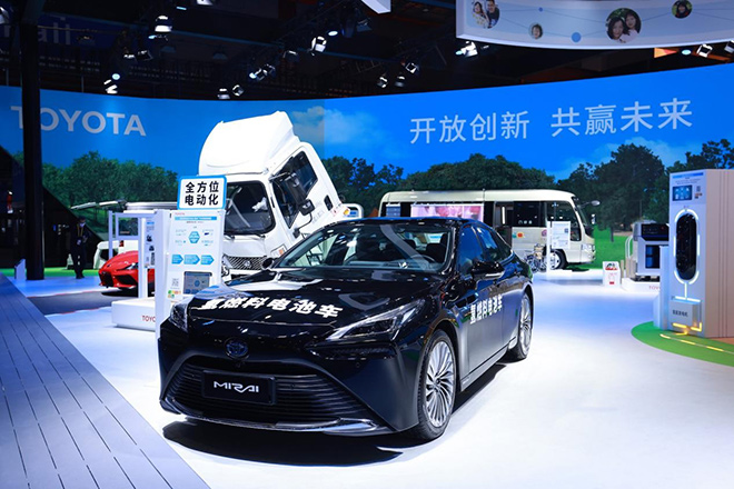 氢燃料电池轿车第二代MIRAI 氢燃料电池轿车第二代MIRAI