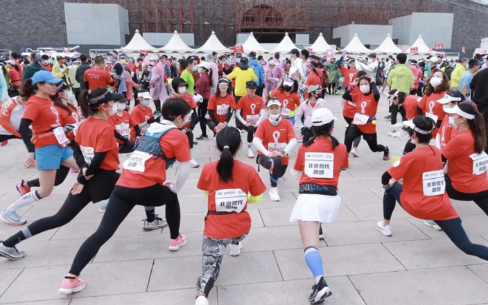 连续十年领航北马  北京现代弱冠之年再赴新途_图片新闻