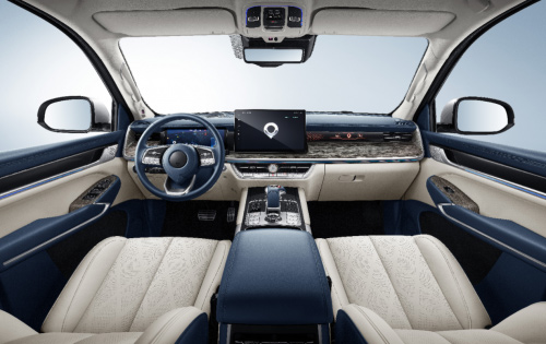 3.0T V6+百变车箱 户外之王山海炮让你奢享“春”之旅 3.0T V6+百变车箱 户外之王山海炮让你奢享“春”之旅