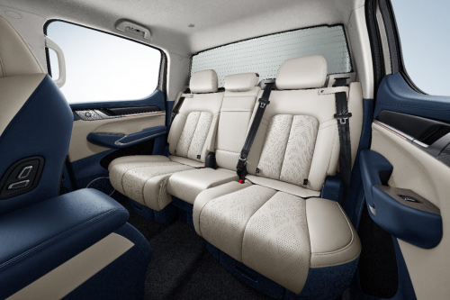 3.0T V6+百变车箱 户外之王山海炮让你奢享“春”之旅 3.0T V6+百变车箱 户外之王山海炮让你奢享“春”之旅