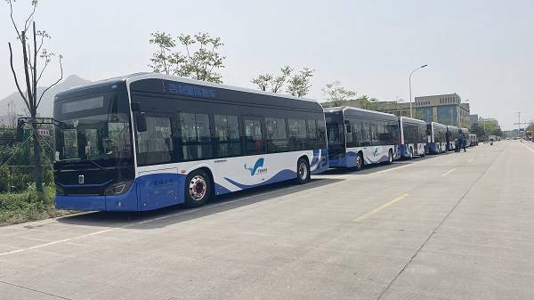 吉利星际客车奏响慈溪公交发展之曲 吉利星际客车奏响慈溪公交发展之曲