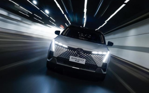 爱家爱酷科技先锋SUV 传祺影酷喜迎OTA升级