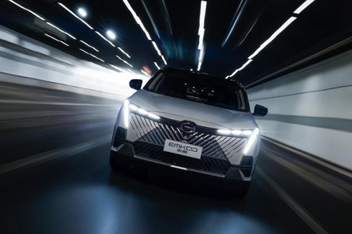 酷科技先锋SUV 传祺影酷OTA升级