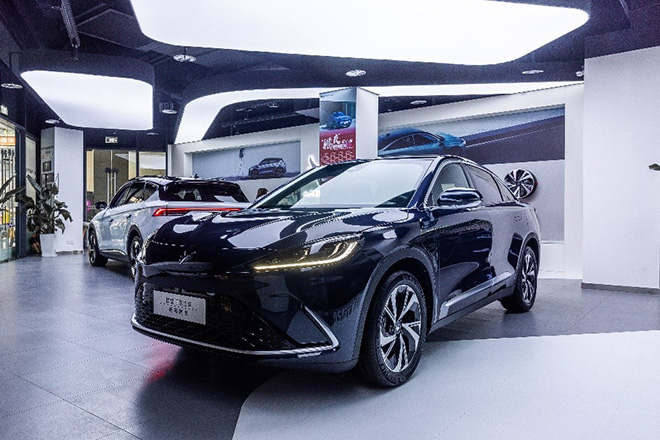 极狐汽车 10万元+限时免费升级