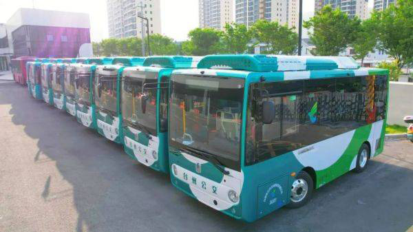 165台星际纯电动城市客车C6E交付台州 165台星际纯电动城市客车C6E交付台州