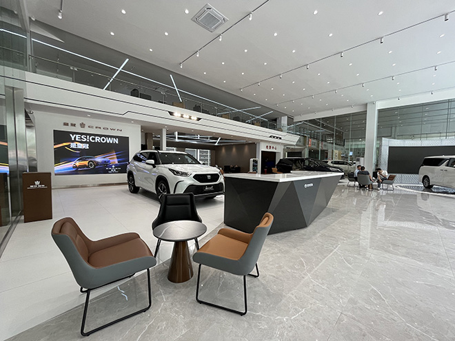 一汽丰田皇冠 SportCross 联袂新款皇冠威尔法精彩上市
